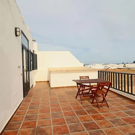 Apartment Lightbooking La Graciosa