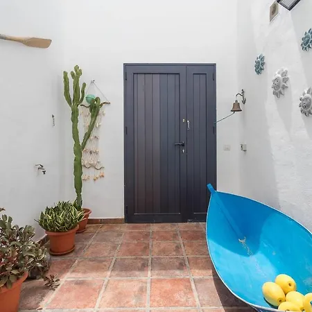 Guestready - La Graciosa Natural Paradise Pensionat