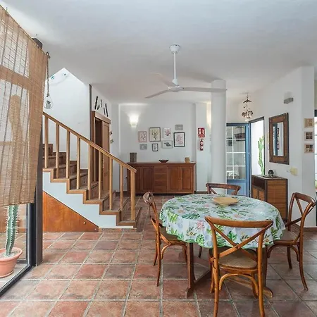 Guestready - La Graciosa Natural Paradise Pensionat