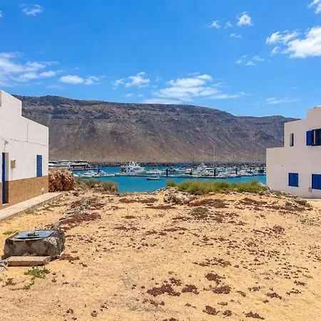 Guestready - La Graciosa Natural Paradise Pensjonat 3*