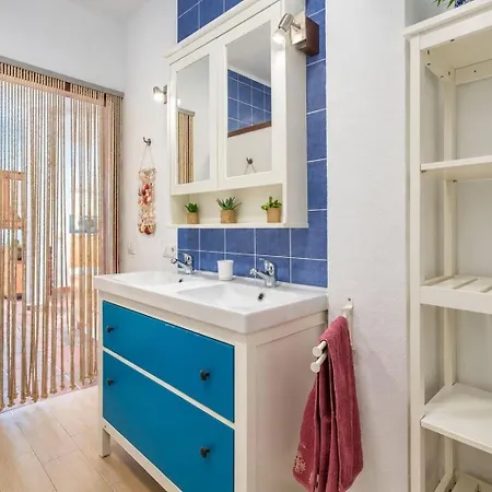 Pensjonat Guestready - La Graciosa Natural Paradise 3*